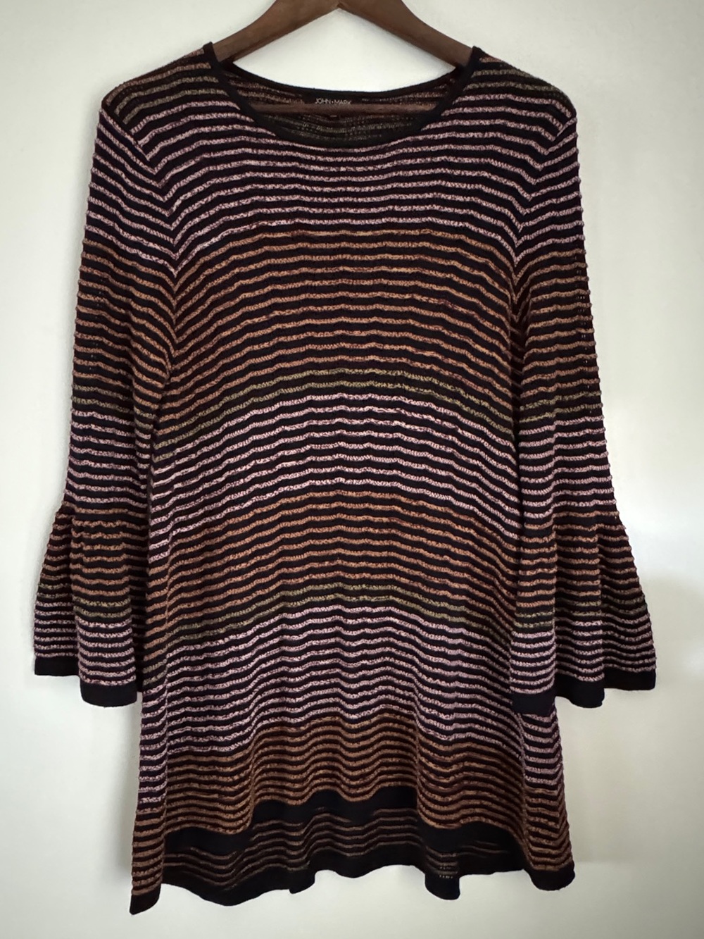 John Mark Women’s Large Multicolor Wavy Stripe Pullover Top Long Sleeve Knit